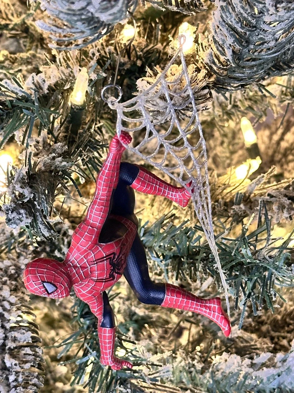 2004 Hallmark Keepsake Spider-Man Christmas Ornament – Marvel